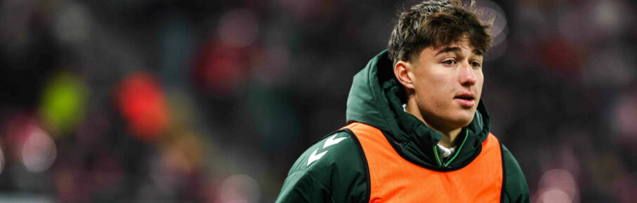 Patrice Covic Werder Bremen,24 - 1. Fussball Bundesliga Saison 2025-2026 Punktspiel RB Leipzig vs. Werder Bremen in der Red Bull Arena in Leipzig - Fussball,Deutschland,Mann,Männer,23.11.2025 *** Patrice Covic Werder Bremen,24 1 Soccer Bundesliga Season 2025 2026 Point Match RB Leipzig vs Werder Bremen at the Red Bull Arena in Leipzig Soccer,Germany,Man,Men,23 11 2025