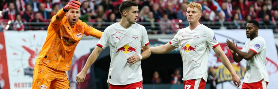 Peter Gulacsi von RB Leipzig gegen den VfB Stuttgart