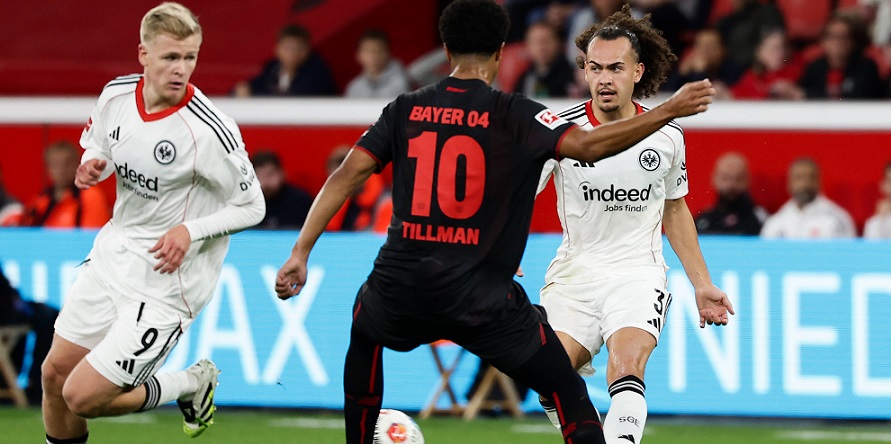 Bei Eintracht Frankfurt zurück im Training, allerdings vom Comeback noch etwas entfernt: Jonathan Burkardt