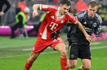 Eintracht Frankfurt freut sich über das Comeback von Jonathan Burkardt, Stanisic punktet bei Bayern