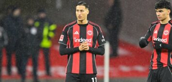 Frankfurt, Deutsche Bank Park, 09.01.26, GER, Herren, 1.Bundesliga, Saison 2025-2026, Eintracht Frankfurt - Borussia Dortmund Bild: v.li. Younes EBNOUTALIB Frankfurt und Can UZUN Frankfurt DFL regulations prohibit any use of photographs as image sequences and/or quasi-video. Hessen Deutschland *** Frankfurt, Deutsche Bank Park, 09 01 26, GER, Herren, 1 Bundesliga, Saison 2025 2026, Eintracht Frankfurt Borussia Dortmund Bild v li Younes EBNOUTALIB Frankfurt und Can UZUN Frankfurt DFL regulations prohibit any use of photographs as image sequences and or quasi video Hessen Germany