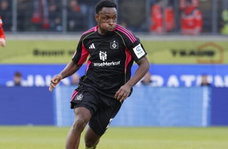 Wintertransfer Philip Otele startet beim HSV sofort durch