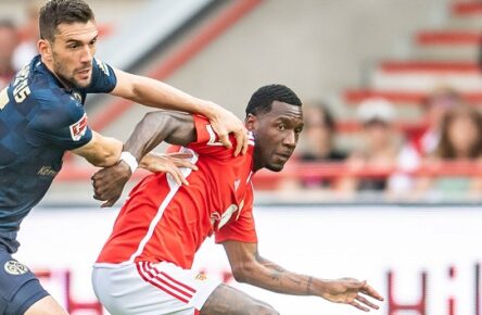 1. Fussball Bundesliga, 1. FC Union Berlin vs 1. FSV Mainz 05. Berlin, 20.08.2023 Stefan Bell 1. FSV Mainz 05, 16 Sheraldo Becker 1. FC Union Berlin, 27 1. Fussball Bundesliga, 1. FC Union Berlin vs 1. FSV Mainz 05, Stadion An der Alten Foersterei, Berlin 20.08.2023 DFL REGULATIONS PROHIBIT ANY USE OF PHOTOGRAPHS AS IMAGE SEQUENCES AND/OR QUASI-VIDEO. *** 1 Soccer Bundesliga, 1 FC Union Berlin vs 1 FSV Mainz 05 Berlin, 20 08 2023 Stefan Bell 1 FSV Mainz 05, 16 Sheraldo Becker 1 FC Union Berlin, 27 1 Soccer Bundesliga, 1 FC Union Berlin vs 1 FSV Mainz 05, Stadion An der Alten Foersterei, Berlin 20 08 2023 DFL REGULATES PROHIBIT ANY USE OF PHOTOGRAPHS AS IMAGE SEQUENCES AND OR QUASI VIDEO Copyright: xBEAUTIFULxSPORTS/LucianoxLimax