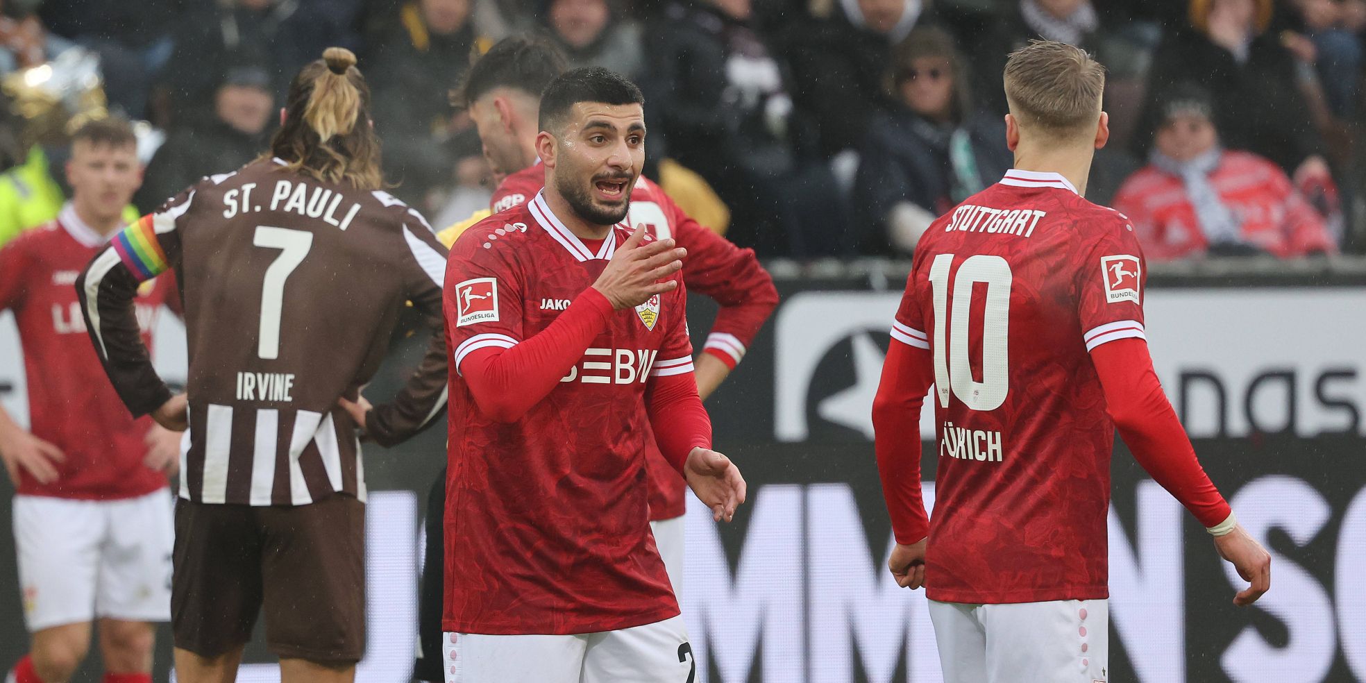 Deniz Undav und Chris Führich vom VfB Stuttgart