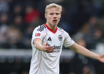 Oscar Höjlund will sich bei Eintracht Frankfurt einen Stammplatz erkämpfen.