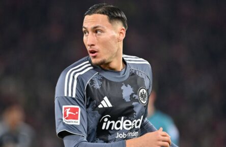 Younes Ebnoutalib beim Auswärtsspiel in Stuttgart.