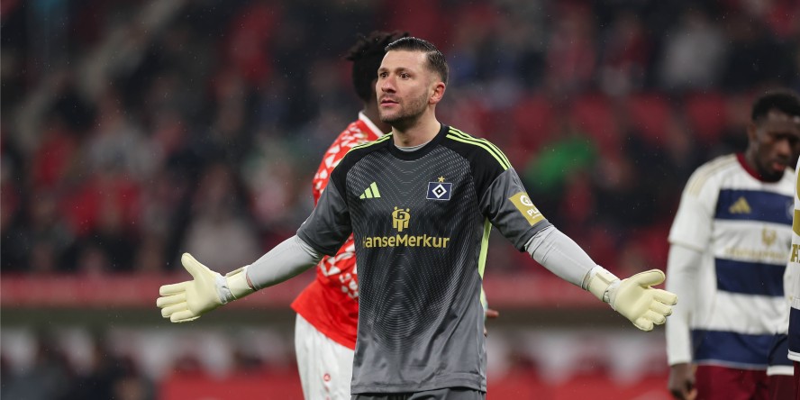 Daniel Heuer Fernandes beim Spiel des HSV in Mainz.