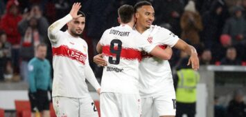 14.02.26 VfB Stuttgart - 1. FC Köln Deutschland, Stuttgart, 14.02.2026, Fussball, Bundesliga, Saison 2025/2026, VfB Stuttgart - 1. FC Köln: v.l. Deniz Undav, Ermedin Demirovic, Jamie Leweling alle VfB Stuttgart Jubel Tor 1:0 Demirovic. *** 14 02 26 VfB Stuttgart 1 FC Cologne Germany, Stuttgart, 14 02 2026, Soccer, Bundesliga, Season 2025 2026, VfB Stuttgart 1 FC Cologne v l Deniz Undav, Ermedin Demirovic, Jamie Leweling all VfB Stuttgart cheering goal 1 0 Demirovic