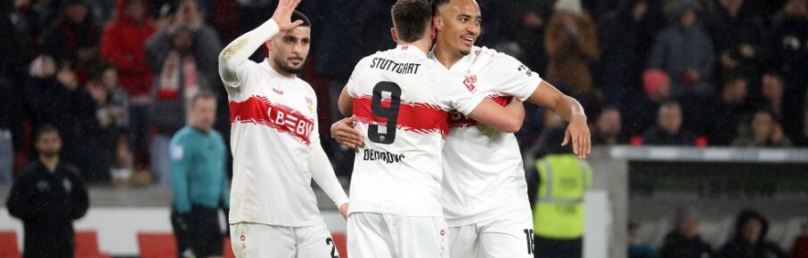 14.02.26 VfB Stuttgart - 1. FC Köln Deutschland, Stuttgart, 14.02.2026, Fussball, Bundesliga, Saison 2025/2026, VfB Stuttgart - 1. FC Köln: v.l. Deniz Undav, Ermedin Demirovic, Jamie Leweling alle VfB Stuttgart Jubel Tor 1:0 Demirovic. *** 14 02 26 VfB Stuttgart 1 FC Cologne Germany, Stuttgart, 14 02 2026, Soccer, Bundesliga, Season 2025 2026, VfB Stuttgart 1 FC Cologne v l Deniz Undav, Ermedin Demirovic, Jamie Leweling all VfB Stuttgart cheering goal 1 0 Demirovic