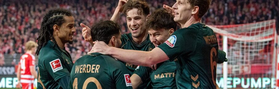 Fußball, Herren, Saison 2025/2026, 1. Bundesliga 25. Spieltag, 1. FC Union Berlin - SV Werder Bremen, v.l. Isaac Schmidt Bremen, Leonardo Bittencourt Bremen, Olivier Deman Bremen, Patrice Covic Bremen, Jens Stage Bremen, Jubel nach Tor zum 1:4, 08.03.2026, *** Soccer, Men, Season 2025 2026, 1 Bundesliga 25 Matchday , 1 FC Union Berlin SV Werder Bremen, f l Isaac Schmidt Bremen , Leonardo Bittencourt Bremen , Olivier Deman Bremen , Patrice Covic Bremen , Jens Stage Bremen , Cheering after goal to 1 4, 08 03 2026, Copyright: xSebastianxRäppold/MatthiasxKochx