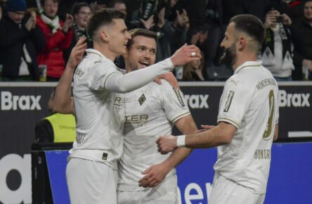 Borussia Mönchengladbach: Engelhardt, Stöger, Honorat