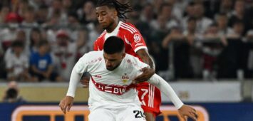 Deniz Undav vom VfB Stuttgart und Michael Olise vom FC Bayern