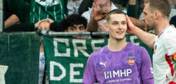 Patrick Mainka FC Heidenheim, 6 und Torwart Frank Feller FC Heidenheim, 40, GER, SV Werder Bremen vs 1. FC Heidenheim, Fussball, Bundesliga, Spieltag 24, Saison 2025/2026, 28.02.2026 DFL REGULATIONS PROHIBIT ANY USE OF PHOTOGRAPHS AS IMAGE SEQUENCES AND/OR QUASI-VIDEO GER, SV Werder Bremen vs 1. FC Heidenheim, Fussball, Bundesliga, Spieltag 24, Saison 2025/2026, 28.02.2026 Bremen *** Patrick Mainka FC Heidenheim, 6 and goalkeeper Frank Feller FC Heidenheim, 40 , GER, SV Werder Bremen vs 1 FC Heidenheim, Football, Bundesliga, Matchday 24, Season 2025 2026, 28 02 2026 DFL REGULATIONS PROHIBIT ANY USE OF PHOTOGRAPHS AS IMAGE SEQUENCES AND OR QUASI VIDEO GER, SV Werder Bremen vs 1 FC Heidenheim, Football, Bundesliga, Matchday 24, Season 2025 2026, 28 02 2026 Bremen Copyright: xEibner-Pressefoto/MaxxVincenx EP_MVN