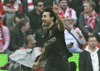 Jens Castrop trifft doppelt für Borussia Mönchengladbach