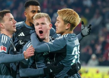 Eintracht Frankfurt: Jonathan Burkardt, Ritsu Doan & Co. jubeln