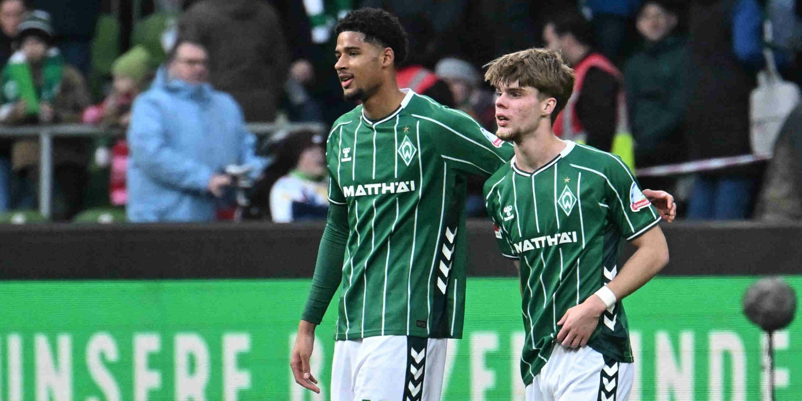 Mick Schmetgens bei seinem Bundesliga-Debüt für Werder Bremen.