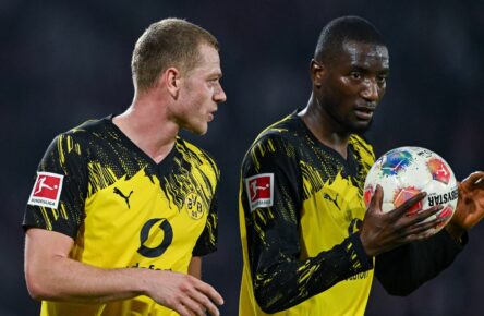 Serhou Guirassy und Julian Ryerson vom BVB