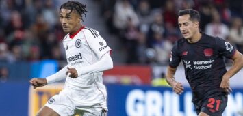 Bundesliga: Bayer 04 Leverkusen - Eintracht Frankfurt, 12.09.2025 Jean-Matteo Bahoya Eintracht Frankfurt, 19, Lucas Vazquez Bayer 04 Leverkusen, 21. Bundesliga, Bayer 04 Leverkusen - Eintracht Frankfurt, 3. Spieltag, am 12.09.2025, BayArena, Leverkusen DFL regulations prohibit any use of photographs as image sequences and/or quasi-video *** Bundesliga Bayer 04 Leverkusen Eintracht Frankfurt, 12 09 2025 Jean Matteo Bahoya Eintracht Frankfurt, 19 , Lucas Vazquez Bayer 04 Leverkusen, 21 Bundesliga, Bayer 04 Leverkusen Eintracht Frankfurt, 3 Spieltag, am 12 09 2025, BayArena, Leverkusen DFL regulations prohibit any use of photographs as image sequences and or quasi video Copyright: xBEAUTIFULxSPORTS/Meuselx