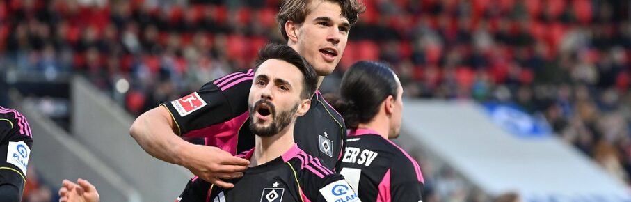 Fabio VIEIRA Hamburger SV, Luka VUSKOVIC Hamburger SV,re:Rayan Philippe Hamburger SV nach Tor zum 0-2, Jubel,Freude,Begeisterung,Aktion, Fussball 1. Bundesliga Saison 2025/2026, 21.Spieltag, Spieltag21 1.FC Heidenheim - Hamburger SV 0-2 am 07.02.2026, VOITH ARENA *** Fabio VIEIRA Hamburger SV , Luka VUSKOVIC Hamburger SV ,re Rayan Philippe Hamburger SV after goal to 0 2, Cheering,Joy,Enthusiasm,Action, Soccer 1 Bundesliga Season 2025 2026, 21 Matchday, Matchday21 1 FC Heidenheim Hamburger SV 0 2 on 07 02 2026, VOITH ARENA