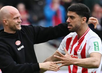 Cenk Özkacar vom 1. FC Köln