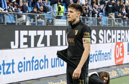 Keven Schlotterbeck vom FC Augsburg