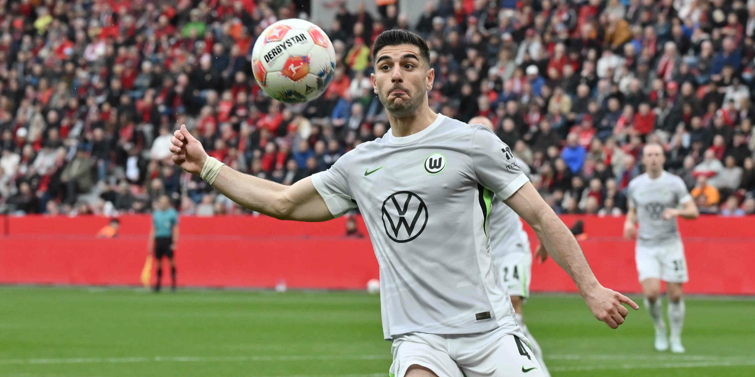 Konstantinos Koulierakis ist wichtig für den VfL Wolfsburg.