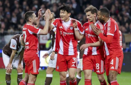 Raphael Guerreiro vom FC Bayern München