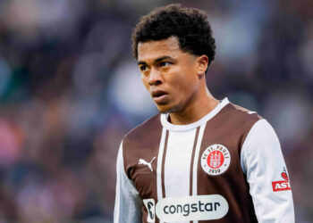 Joel Chima Fujita hofft auf die Rettung mit St. Pauli.