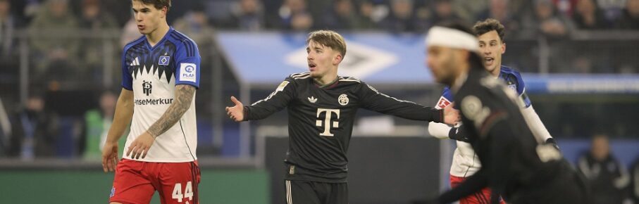 Foto : am Boden zerstört ist .... Harry KANE FCB , rechts daneben meckert Lennart KARL FC Bayern , links Luka VUSKOVIC HSV Fussball Bundesliga , am Mi. 31.01.2026 Hamburger SV - FC Bayern München 2-2 *** Photo