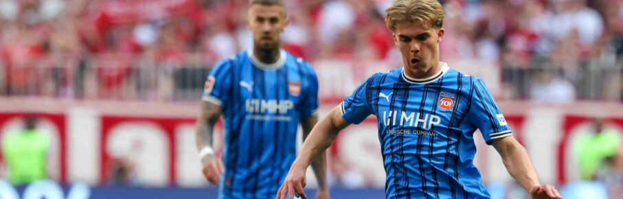 Hennes Behrens 1. FC Heidenheim 1846, 26 mit Ball, GER, FC Bayern Muenchen vs. 1. FC Heidenheim 1846, Fussball, Bundesliga, 32. Spieltag, Saison 2025/2026, 02.05.2026, DFL DFB REGULATIONS PROHIBIT ANY USE OF PHOTOGRAPHS as IMAGE SEQUENCES and or QUASI-VIDEO, GER, FC Bayern Muenchen vs. 1. FC Heidenheim 1846, Fussball, Bundesliga, 32. Spieltag, Saison 2025/2026, 02.05.2026 Muenchen *** Hennes Behrens 1 FC Heidenheim 1846, 26 with ball, GER, FC Bayern Muenchen vs 1 FC Heidenheim 1846, Football, Bundesliga, Matchday 32, Season 2025 2026, 02 05 2026, DFL DFB REGULATIONS PROHIBIT ANY USE OF PHOTOGRAPHS as IMAGE SEQUENCES and or QUASI VIDEO, GER, FC Bayern Muenchen vs 1 FC Heidenheim 1846, Football, Bundesliga, Matchday 32, Season 2025 2026, 02 05 2026 Muenchen Copyright: xEibner-Pressefoto/JennixMaulx EP_JML