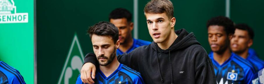 Luka Vuskovic (r.) ist für das Auswärtsspiel bei Eintracht Frankfurt einsatzbereit.