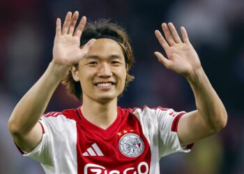 Transfergerüchte: Ko Itakura von Ajax zum HSV?