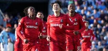 Spanien, Fussball, UEFA Europa League, Viertelfinale, Rückspiel, 2025/2026, RC Celta de Vigo vs. SC Freiburg, 16.04.2026, Estadio Balaidos, Vigo, Johan Manzambi SC Freiburg, 44, Yuito Suzuki SC Freiburg, 14, Jordy Makengo SC Freiburg, 33 Torjubel, Emotionen, Torschuss, Abschluss, Torerfolg, Tor, Treffer Vigo Estadio Balaidos Galicien, Pontevedra Spanien *** Spain, Football, UEFA Europa League, Quarter-final, Second leg, 2025 2026, RC Celta de Vigo vs SC Freiburg, 16 04 2026, Estadio Balaidos, Vigo, Johan Manzambi SC Freiburg, 44 , Yuito Suzuki SC Freiburg, 14 , Jordy Makengo SC Freiburg, 33 Goal celebration, Emotions, Goal shot, Goal finish, Goal success, Goal, Goal Vigo Estadio Balaidos Galicia, Pontevedra Spain Copyright: xArnexAmbergx