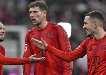Transfergerüchte: Raphael Guerreiro wird von Bayer Leverkusen, Arijon Ibrahimovic von Werder Bremen umworben