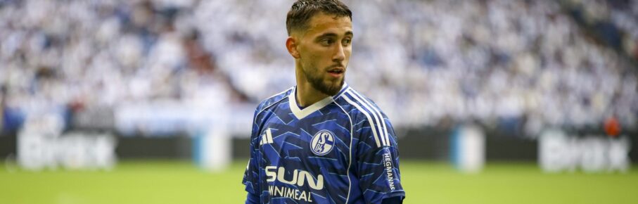 Adil Aouchiche vom FC Schalke 04