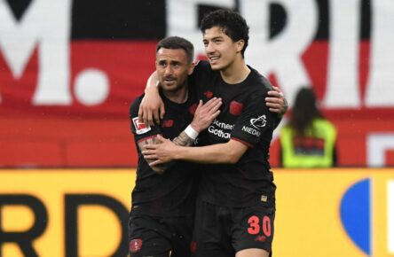 Aleix Garcia und Ibrahim Maza von Bayer Leverkusen