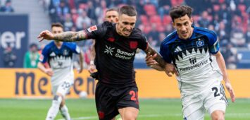Alejandro Grimaldo im Spiel Bayer Leverkusen gegen den HSV