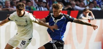 Nicolai Remberg (HSV, r.) und Philipp Sander (Gladbach, l.)