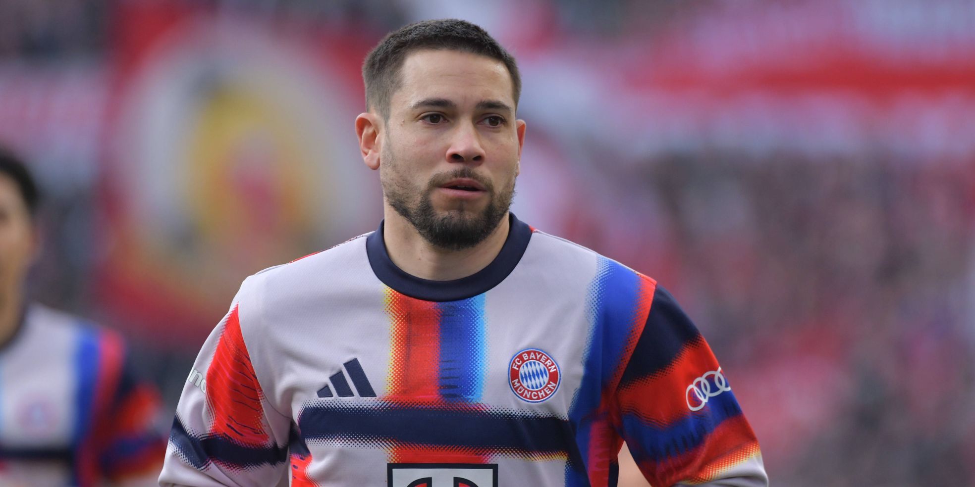 Wechselt Raphael Guerreiro zu Bayer Leverkusen?