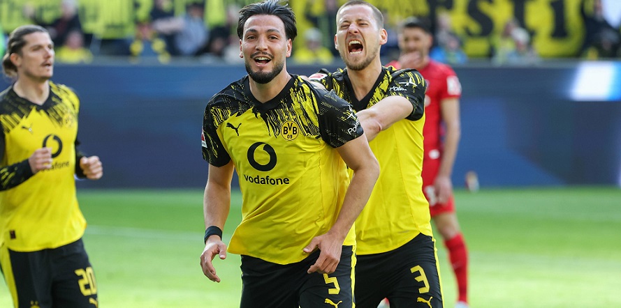 Erfolgreich bei Borussia Dortmund: Ramy Bensebaini und Waldemar Anton