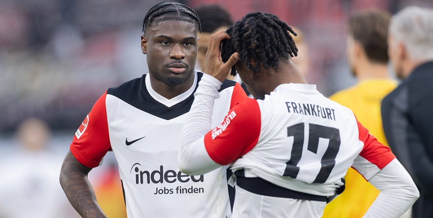 Dina Ebimbe könnte vor einem Transfer von Eintracht Frankfurt zu Schalke 04 stehen