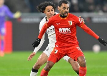 Gladbachs Mohya könnte den Verband wechseln, Augsburgs Claude-Maurice die Liga