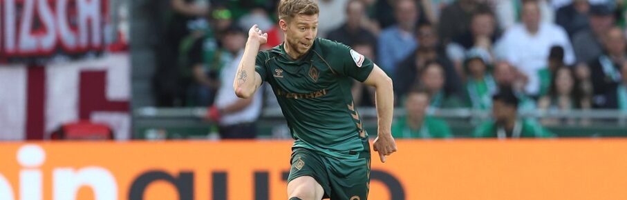10.05.2025, xtgx, Fussball 1. Bundesliga, SV Werder Bremen - RB Leipzig, v.l. Mitchell Weiser Bremen, 8 Freisteller, Einzelbild, Ganzkoerper, single frame DFL/DFB REGULATIONS PROHIBIT ANY USE OF PHOTOGRAPHS as IMAGE SEQUENCES and/or QUASI-VIDEO Bremen *** 10 05 2025, xtgx, Fußball 1 Bundesliga, SV Werder Bremen RB Leipzig, v l Mitchell Weiser Bremen, 8 Freisteller, Einzelbild, Ganzkoerper, single frame DFL DFB REGULATIONS PROHIBIT ANY USE OF PHOTOGRAPHS as IMAGE SEQUENCES and or QUASI VIDEO Bremen