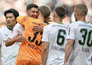 Borussia Mönchengladbach: Tim Kleindienst & Moritz Nicolas halten oder verkaufen?