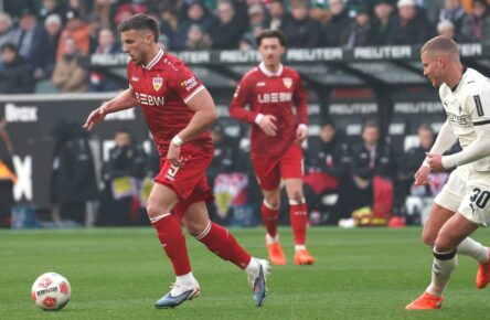 Ermedin Stuttgart vom VfB Stuttgart gegen Gladbach