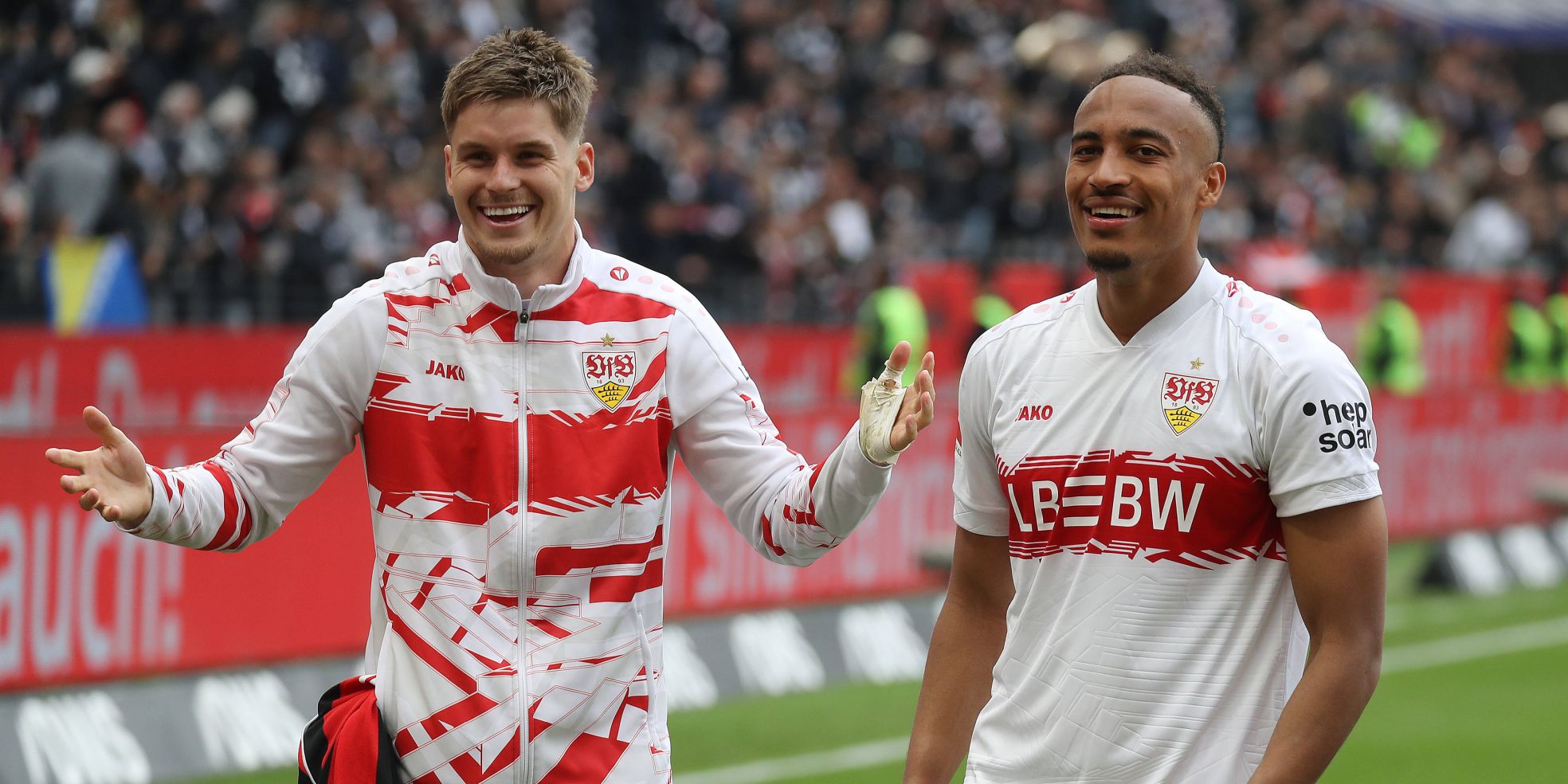 Ramon Hendriks und Jaime Leweling vom VfB Stuttgart