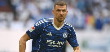 Edin DZEKO GE halbe Figur, Halbfigur, halber Koerper, wird eingewechselt Fussball 2. Bundesliga, 34. Spieltag, FC Schalke 04 GE - Eintracht Braunschweig BS 1-0 am 17.05.2026 in der Veltins-Arena Gelsenkirchen/ Deutschland. DFL regulations prohibit any use of photographs as image sequences and/or quasi-video Â *** Edin DZEKO GE half figure, half figure, half body, is substituted Football 2 Bundesliga, Matchday 34, FC Schalke 04 GE Eintracht Braunschweig BS 1 0 on 17 05 2026 at Veltins Arena Gelsenkirchen Germany DFL regulations prohibit any use of photographs as image sequences and or quasi video Â