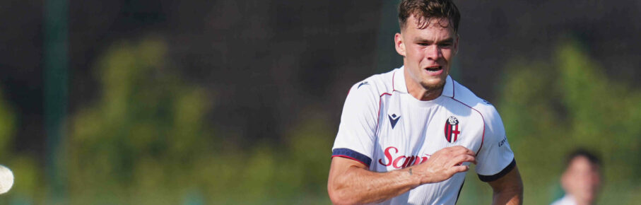 Bologna s Thijs Dallinga in action during the pre-season friendly match between Bologna FC and SC Cambuur at the Niccolo Galli Training Centre in Casteldebole, Bologna, Italy, Saturday, August 1, 2026. PUBLICATIONxNOTxINxITAxFRAxCHN Copyright: xMassimoxPaolone/LaPressex