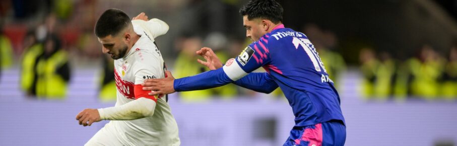Deniz Undav vom VfB Stuttgart und Nadiem Amiri von Mainz 05