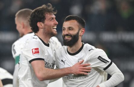 Joe Scally und Franck Honorat von Borussia Mönchengladbach